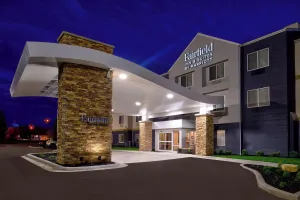 Image of Fairfield Inn and Suites Beloit