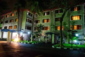 Image of Chesterfield Hotel & Suites