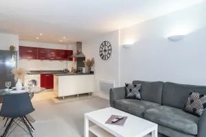 Image of Cotels Centro - CENTRAL LOCATION, PARKING, FIBRE WIFI, SMART TV, FULLY EQUIPPED KITCHEN