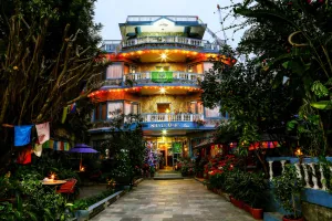 Image of Hotel Silver Oaks Inn