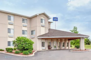 Image of Baymont by Wyndham Howell/Brighton