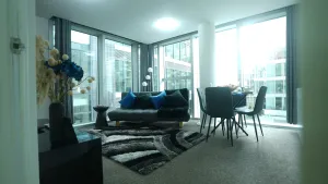 Image of Central M K 1-Bedroom Apartment Sleeps 4 Parking