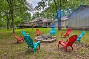 Image of Happy Trails Hideout with New Bunk House and Hot Tub!