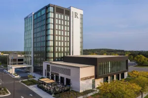 Image of Renaissance Milwaukee West Hotel