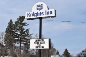 Image of Knights Inn Oswego East