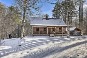 Image of Black Bear Lodge A Rural White Mtns Retreat