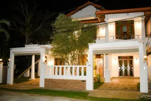 Image of Serene Villa Airport Transit