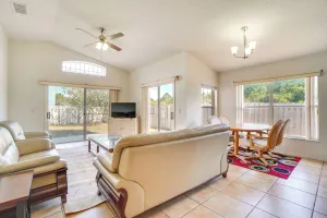 Image of 14 Mi to Universal Studios: Central Orlando Home