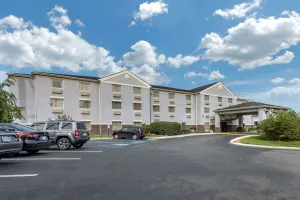 Image of Comfort Inn & Suites Butler