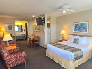 Image of Thunderbird Lodge, Norman, OK