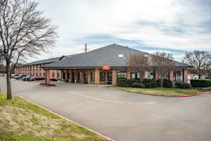 Image of Econo Lodge Inn & Suites