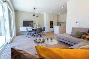 Image of En Suite bedrooms at Reckenthal House by Rentaroo