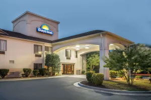 Image of Days Inn by Wyndham Burlington East