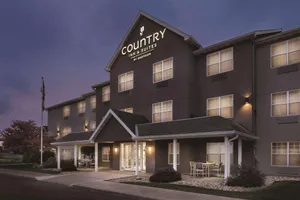 Image of Country Inn & Suites by Radisson, Waterloo, IA