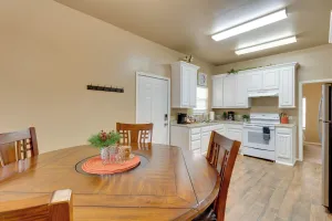Image of Apartment Half-mi to Downtown Guthrie!