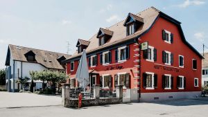 Image of Logis Hôtel Restaurant Au Lion Rouge