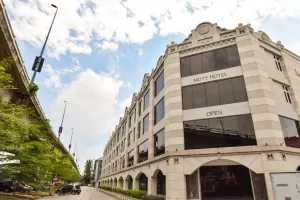 Image of Moty Hotel