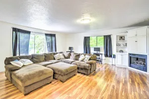 Image of Bremerton Home: 2 Mi to Bremerton Boardwalk!