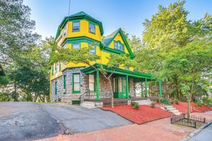 Image of Historic Hagerstown Haven: Walk to Parks, Downtown