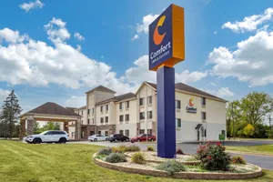 Image of Comfort Inn & Suites North Aurora - Naperville