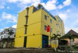 Image of Happy Syariah Hotel near Jombor Mitra RedDoorz