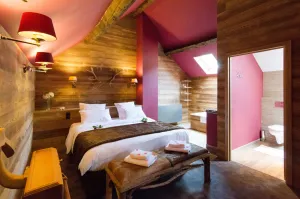 Image of River Lodge Hotel Insolite