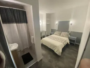Image of Hotel Le Parisien