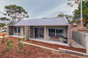 Image of Freycinet Stone Studio 8 - Sandstone