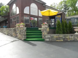 Image of Mohican Resort Motel, Conveniently located to all Lake George attractions