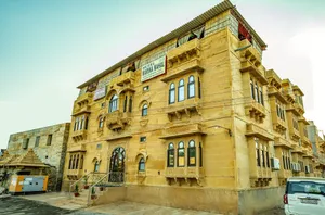 Image of Hotel Marina Mahal with Swimming Pool