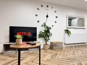 Image of Spacious City Apartment & Free Parking