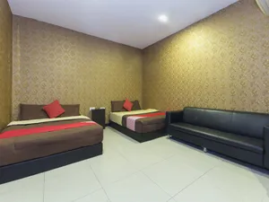 Image of Night Queen Hotel