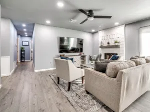 Image of Veteran-Owned Home in Quiet OKC