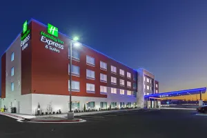 Image of Holiday Inn Express & Suites - Tulsa Northeast - Owasso by IHG