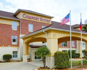 Image of Comfort Suites University Drive