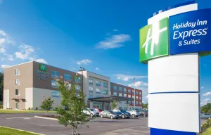 Image of Holiday Inn Express & Suites Greenwood Mall by IHG