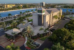 Image of La Quinta by Wyndham Miami Airport West