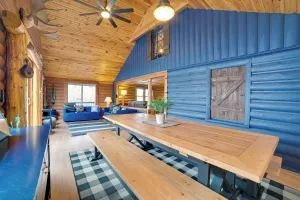 Image of Diamond Lake Waterfront Cabin with Deck and Dock!
