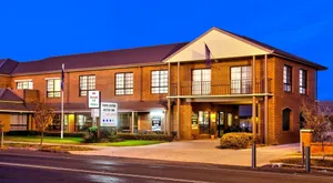 Image of Holbrook Town Centre Motor Inn