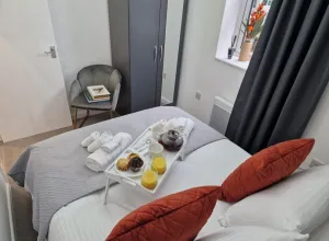 Image of Stylish Apartment in Watford