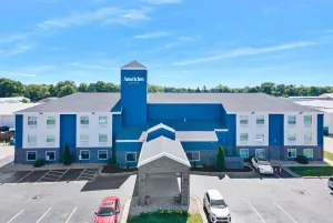 Image of AmericInn by Wyndham Urbana Champaign University Area