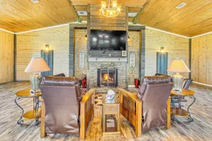 Image of Outdoor Entertainment Area: Fountain Family Home!