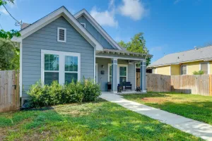 Image of Centrally Located Stunning 3BR 2BA Near Downtown