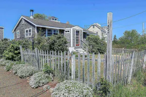 Image of Comfy Cottage