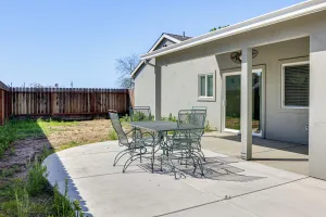 Image of Quaint Hughson Vacation Rental, Walk to Downtown!