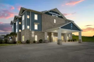 Image of Lighthouse Suites - Best Western Signature Collection