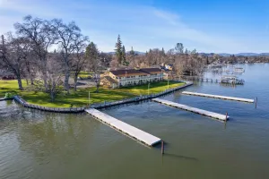 Image of Skylark Shores Resort