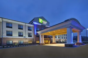Image of Holiday Inn Express and Suites Wheeling by IHG