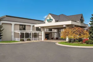 Image of Quality Inn & Suites