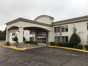 Image of Studio 6 Suites Tupelo, MS